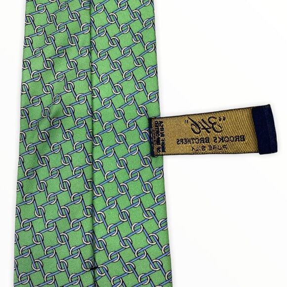 Brooks Brothers Necktie with Links - Picture 5 of 5
